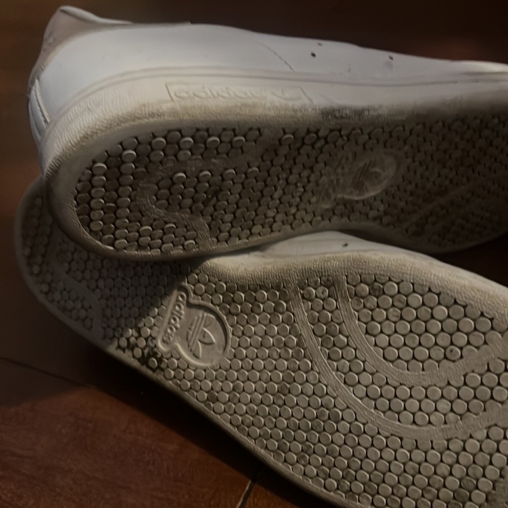 ADiDAS STAN SMiTH💋 - Picture 8 of 9